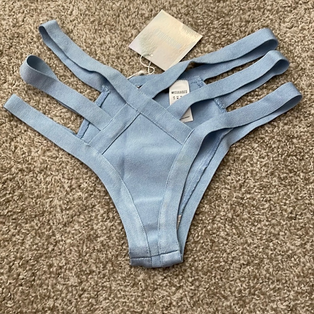 Missguided swim bottoms